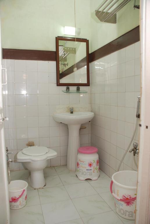Royal Hotel Ahmedabad Room photo