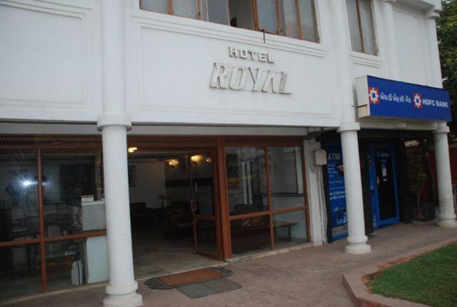 Royal Hotel Ahmedabad Exterior photo